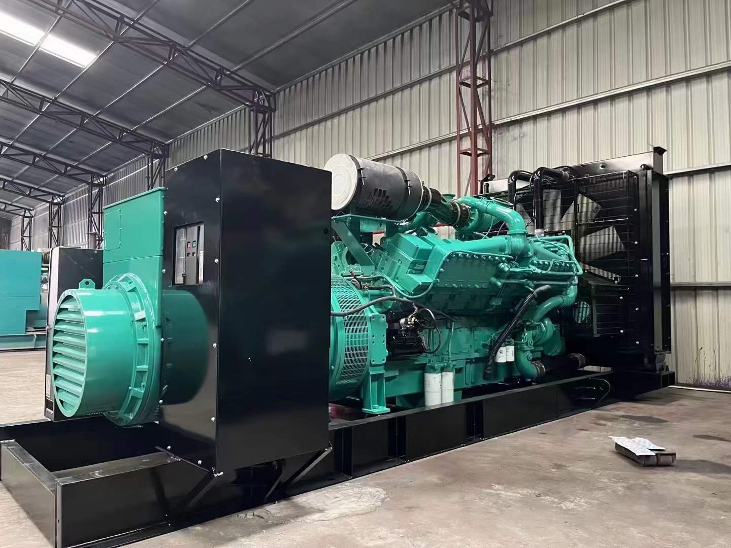 工业园区如何降低 800kW 柴油发电机输出电流的波动?